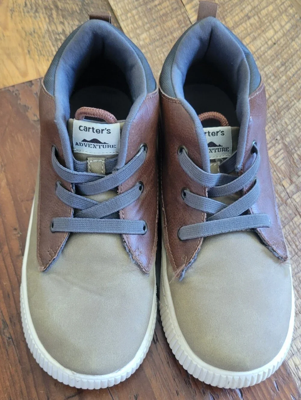 Kid's Dress Shoes- Size 2, Carter's Adventure
